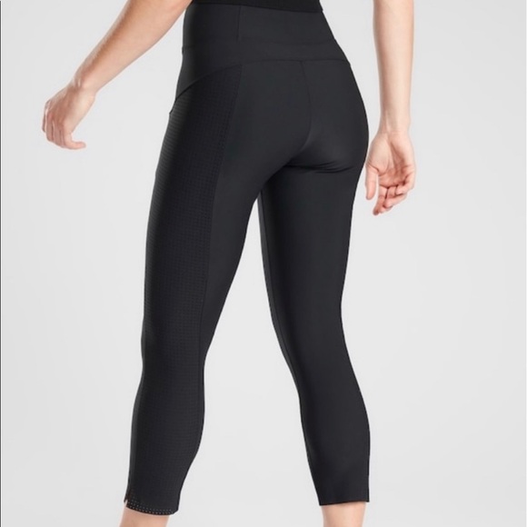 Athleta Stellar Crop Pant Black XS NWT - Picture 5 of 7